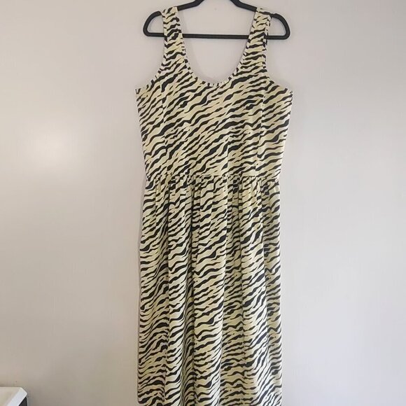 Everlane The Poplin Animal Print Dress Boho Fierce Trendy Striking Pockets  Sz M - Picture 5 of 11